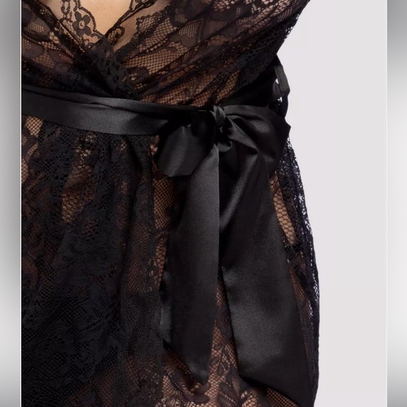 Lovehoney Plus Size Flaunt Me Floral Lace Robe Black One Size Queen - Picture 4 of 13